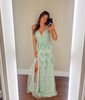 Ball Gown V-neck Tulle Prom Dresses With Appliques