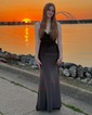 Mermaid V-neck Glitter Prom Dresses With Appliques