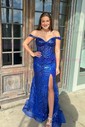 Sheath/Column Off-the-shoulder Sparkly Sequin Prom Dresses
