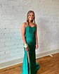 Mermaid Scoop Neck Satin Prom Dresses With Appliques