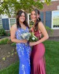 Sheath/Column V-neck Tulle Prom Dresses With Appliques