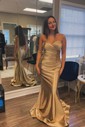 Sheath/Column Strapless Satin Prom Dresses With Ruched