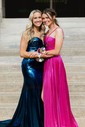 Sheath/Column Strapless Metallic Prom Dresses With Ruched