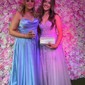 Ball Gown V-neck Tulle Prom Dresses With Appliques