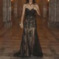 Mermaid V-neck Lace Strapless Prom Dresses With Beading