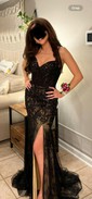 Mermaid V-neck Lace Strapless Prom Dresses With Beading