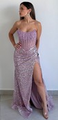 Sheath/Column Strapless Sparkly Sequin Prom Dresses With Ruched
