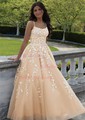 Princess Scoop Neck Tulle Prom Dresses With Appliques
