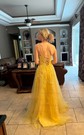 Princess Scoop Neck Tulle Prom Dresses With Appliques