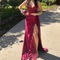 Sheath/Column V-neck Satin Prom Dresses With Appliques