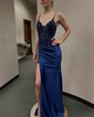 Sheath/Column V-neck Glitter Prom Dresses With Appliques