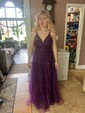Ball Gown V-neck Tulle Prom Dresses With Appliques