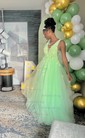 Princess V-neck Backless Tulle Prom Dresses With Appliques