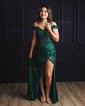 Sheath/Column Off-the-shoulder Satin Prom Dresses With Appliques