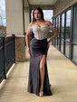 Mermaid Off-the-shoulder Satin Corset Prom Dresses With Fringe