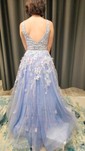 Ball Gown V-neck Tulle 3D Floral Prom Dresses With Appliques