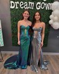 Sheath/Column Strapless Metallic Prom Dresses With Ruched