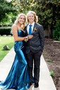 Sheath/Column Strapless Metallic Prom Dresses With Ruched