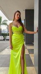 Sheath/Column Cowl Neck Satin Corset Prom Dresses With Beading