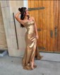 Sheath/Column Strapless Metallic Prom Dresses With Ruched