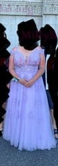Ball Gown V-neck Backless Tulle Prom Dresses With Appliques