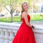 Princess Scoop Neck Tulle Prom Dresses With Appliques