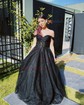Ball Gown Off-the-shoulder Tulle Prom Dresses With Appliques