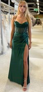 Sheath/Column Sweetheart Satin Corset Prom Dresses With Ruched