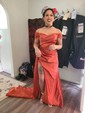 Sheath/Column Off-the-shoulder Satin Prom Dresses With Ruched