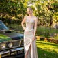 Sheath/Column Sweetheart Satin Corset Prom Dresses With Appliques