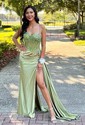 Sheath/Column Sweetheart Satin Corset Prom Dresses With Appliques