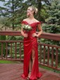 Sheath/Column Off-the-shoulder Satin Prom Dresses With Appliques