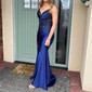 Mermaid V-neck Glitter Corset Prom Dresses With Appliques