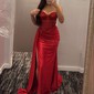 Sheath/Column Sweetheart Satin Corset Prom Dresses With Appliques