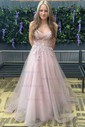 Ball Gown Strapless Tulle Prom Dresses With Appliques
