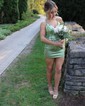 Tight V-neck Satin Appliques Homecoming Dresses