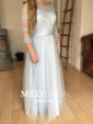 A-line Scoop Neck Tulle Floor-length Appliques Lace Prom Dresses