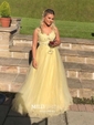 Ball Gown/Princess Floor-length V-neck Tulle Appliques Lace Prom Dresses