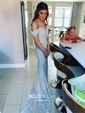 Mermaid Off-the-shoulder Lace Prom Dresses With Appliques