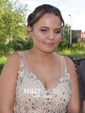 Ball Gown V-neck Floor-length Tulle Prom Dresses With Appliques