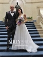 A-line V-neck Tulle Sweep Train Wedding Dresses With Appliques Lace