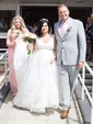 Ball Gown/Princess V-neck Lace Floor-length Wedding Dresses With Appliques Lace