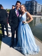 Ball Gown V-neck Floor-length Tulle Prom Dresses With Appliques