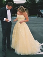 Ball Gown/Princess Sweep Train Scoop Neck Tulle Appliques Lace Prom Dresses