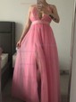 Black A-line V-neck Floor-length Tulle Prom Dresses With Split