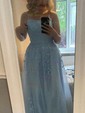 Ball Gown Scoop Neck Tulle Prom Dresses With Appliques
