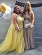 Ball Gown V-neck Floor-length Tulle Prom Dresses With Appliques