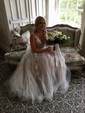 Ball Gown/Princess V-neck Tulle Sweep Train Wedding Dresses With Appliques Lace