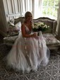 Ball Gown V-neck Tulle Sweep Train Wedding Dresses With Appliques Lace