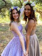 Ball Gown Scoop Neck Tulle Prom Dresses With Appliques